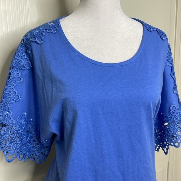 Soft Surroundings Women’s Nikita Lace Sleeve Tee Size Medium Blue - Picture 2 of 9